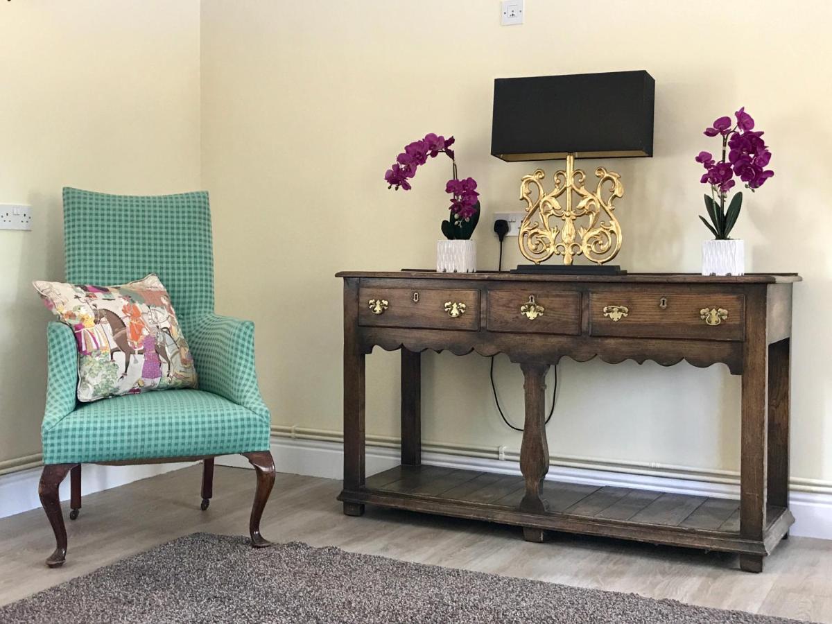 Seawell Bed & Breakfast Towcester Dış mekan fotoğraf